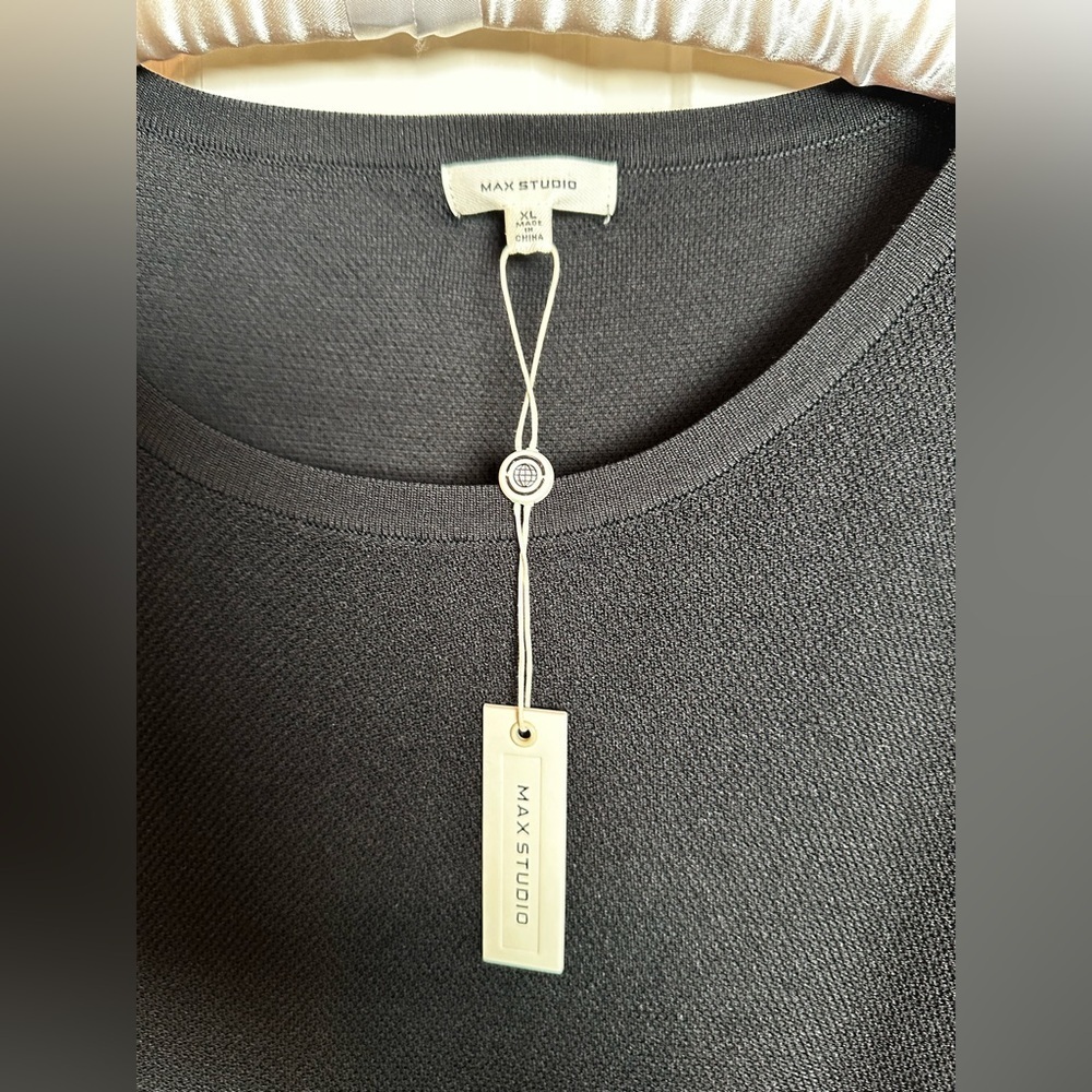Max Studio Black Long Sleeve Dress - Picture 2 of 8